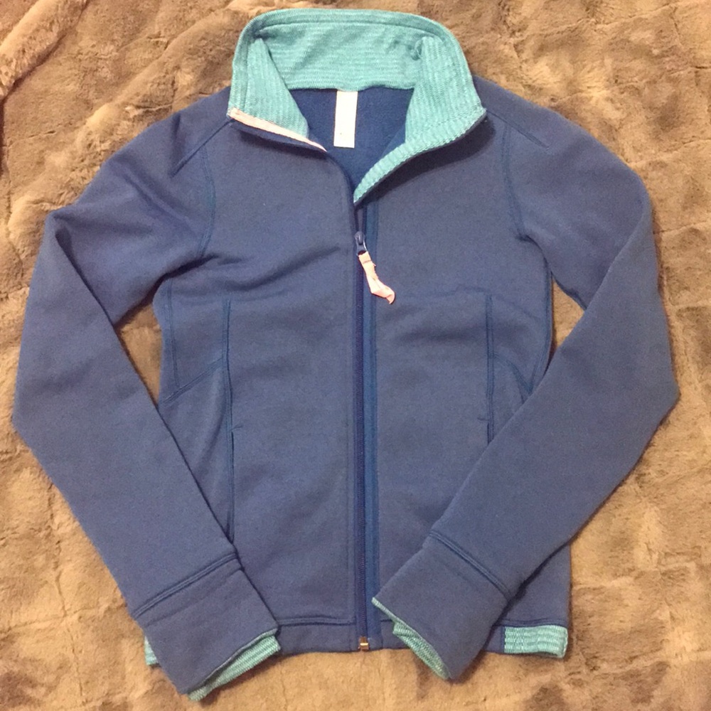 Ivivva sweatshirt